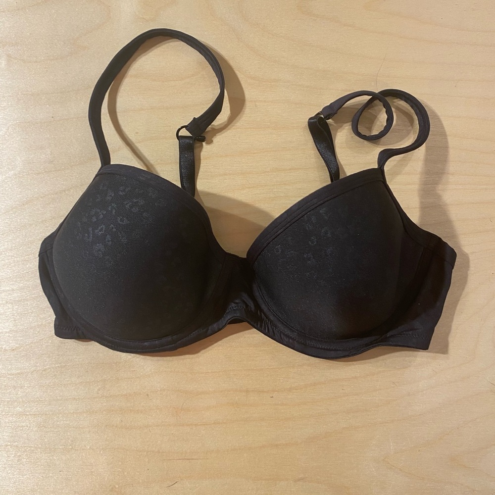 Cosmopolitan Black Leopard Print Underwire Bra 36C (PW)
